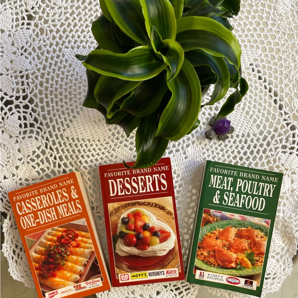 Favorite Brand Name Cookbook Trio - Red, Brown, Green